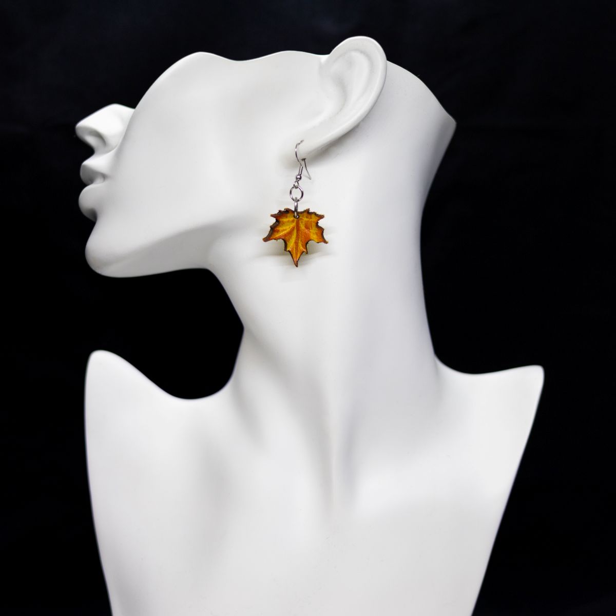 Vaahteranlehtikorvis, aitoa nahkaa - Keltaoranssi, Pieni